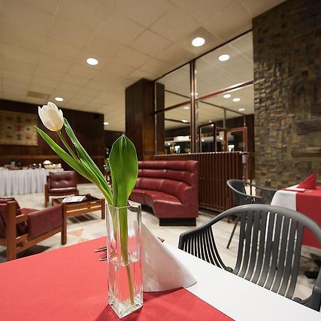 Retro Hotel Kladno Exterior photo
